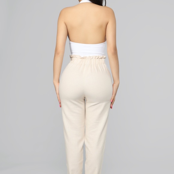 Heart & Hips paper bag waist tan pants, size small - Picture 2 of 8